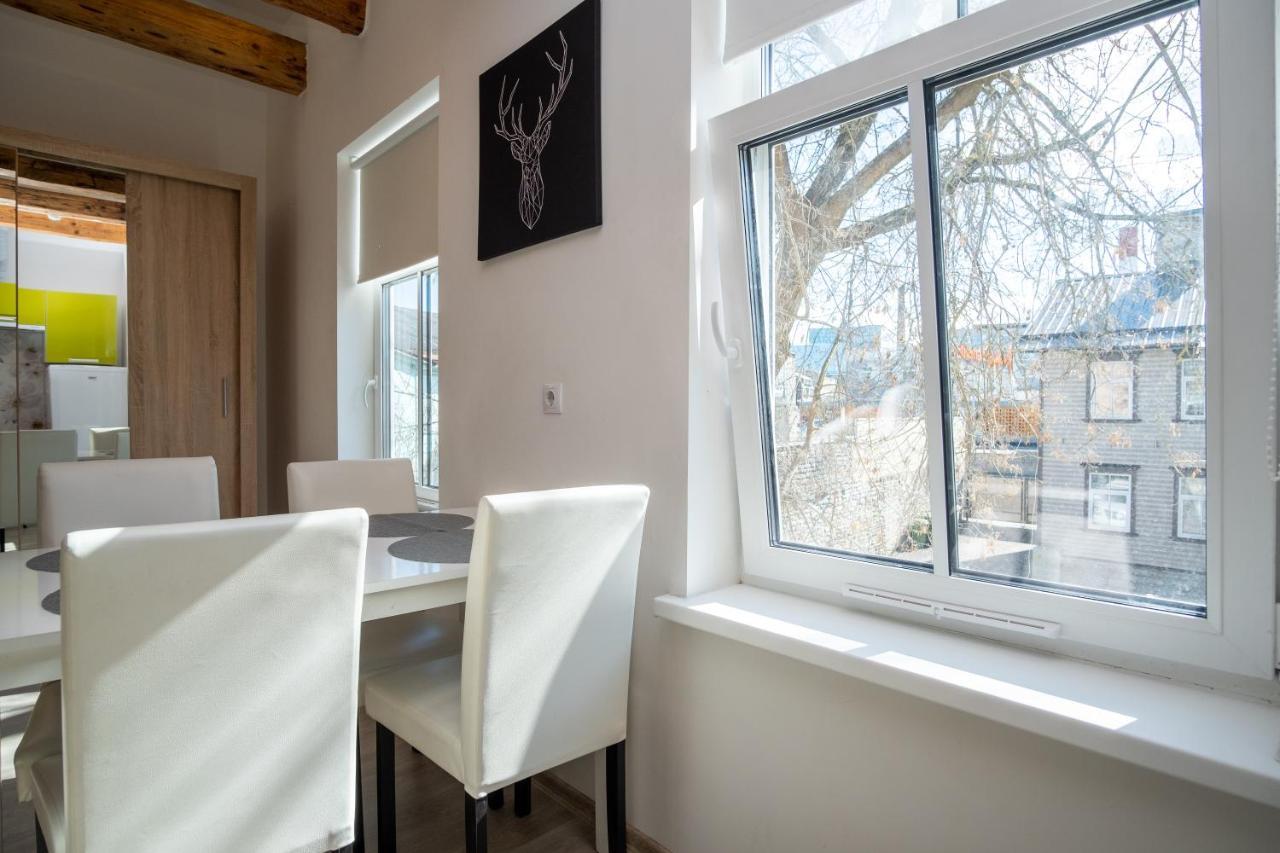 Contact Free Apartments With Free Parking Tallinn Kültér fotó