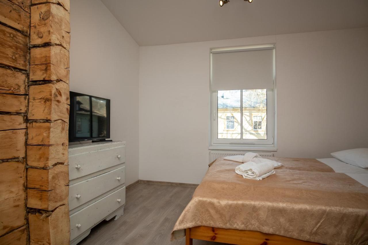 Contact Free Apartments With Free Parking Tallinn Kültér fotó